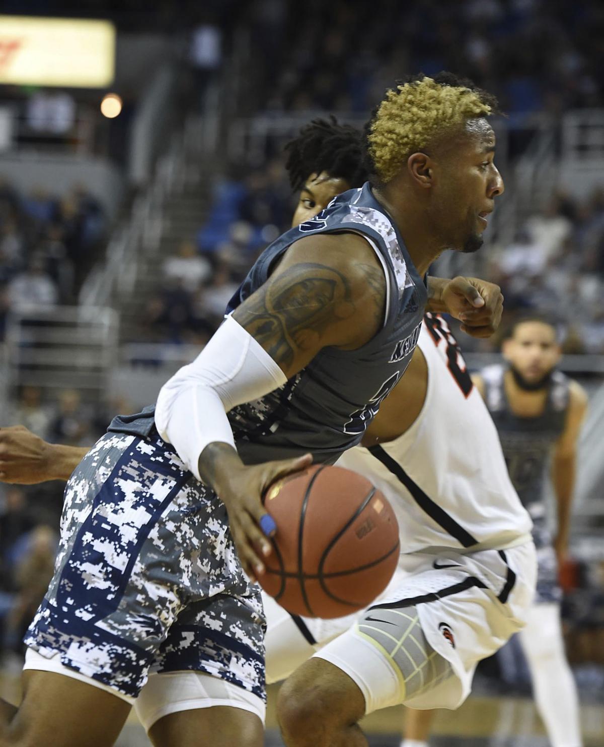 Martin Scores 22 Points Nevada Beats Pacific 83 61 Local Sports