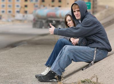 In This Photo Ilration Julie Collins And Zach Mccauley Portray Runaway Teenagers Looking For A Ride Out Of Elko Ross Andreson Daily Free Press