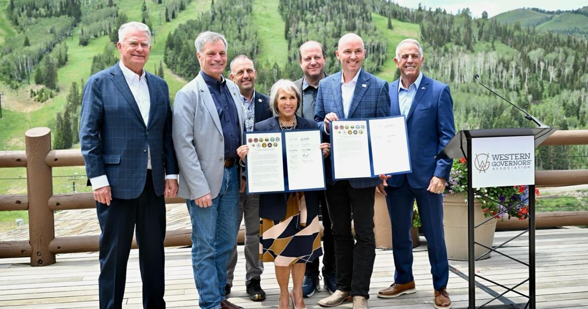 Editable Grid Html Governor Joe Lombardo joins bipartisan Western grid agreement