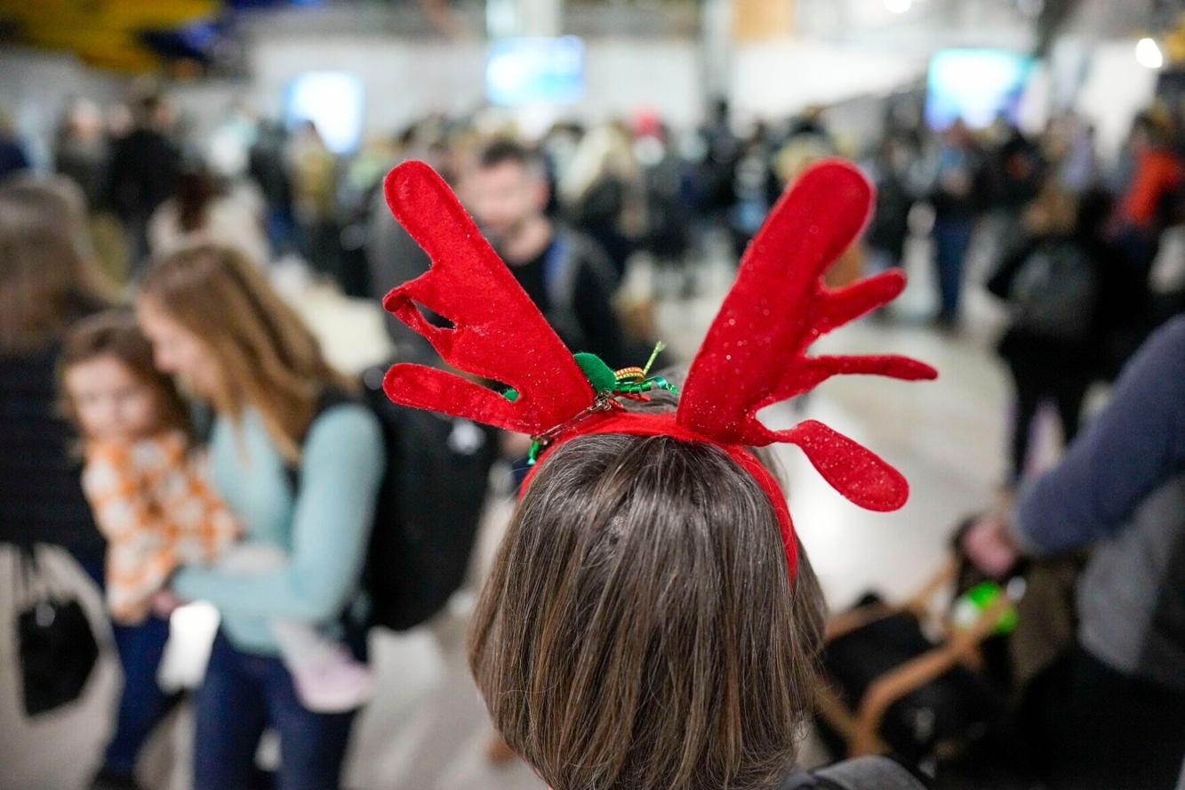 Expert tips for saving on holiday travel