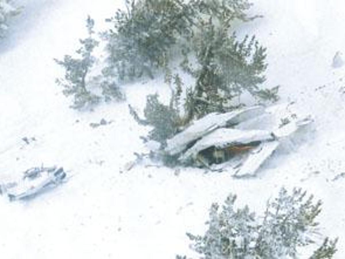 Two Killed In Ruby Plane Crash California Plane Slams Into Peak Near Lakes Local Elkodaily Com