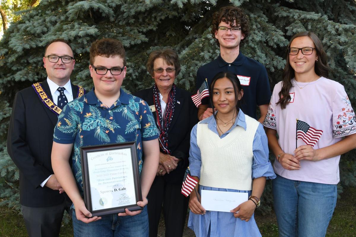 Great Basin Elks provide scholarships