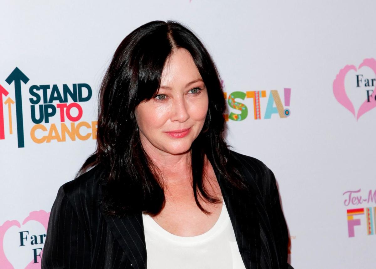 90210 Star Shannen Doherty Reveals She Has Stage 4 Cancer