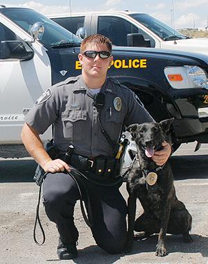 do police officers take their dogs home