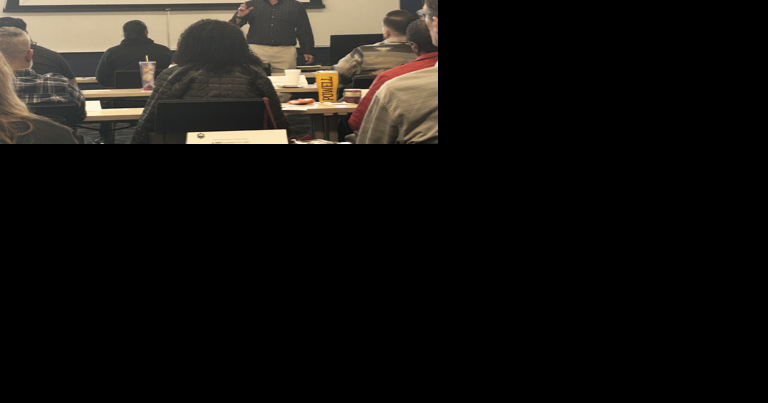 Ex-con educates law enforcement on approach - Vimarsana News