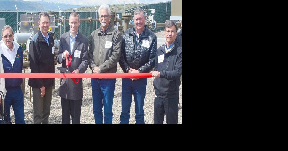 Southwest Gas, Paiute Pipeline celebrate 35mile transmission line in Elko