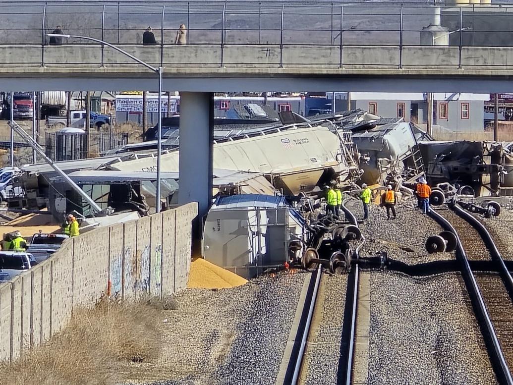 Nevada Train Derailment: Amtrak Bus Bridge – Sparks & Fernley