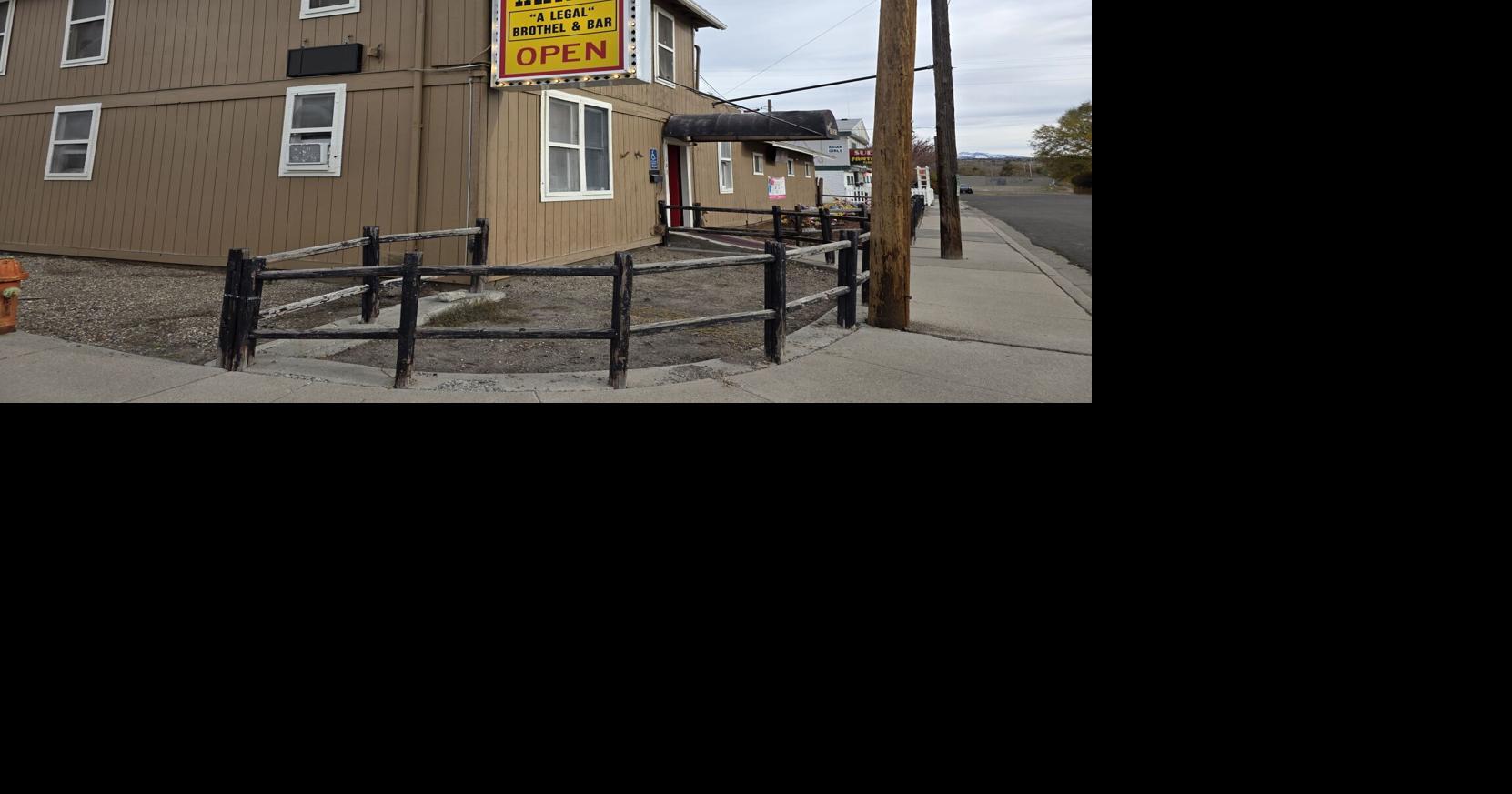 Elko unanimously backs existing sex worker card process