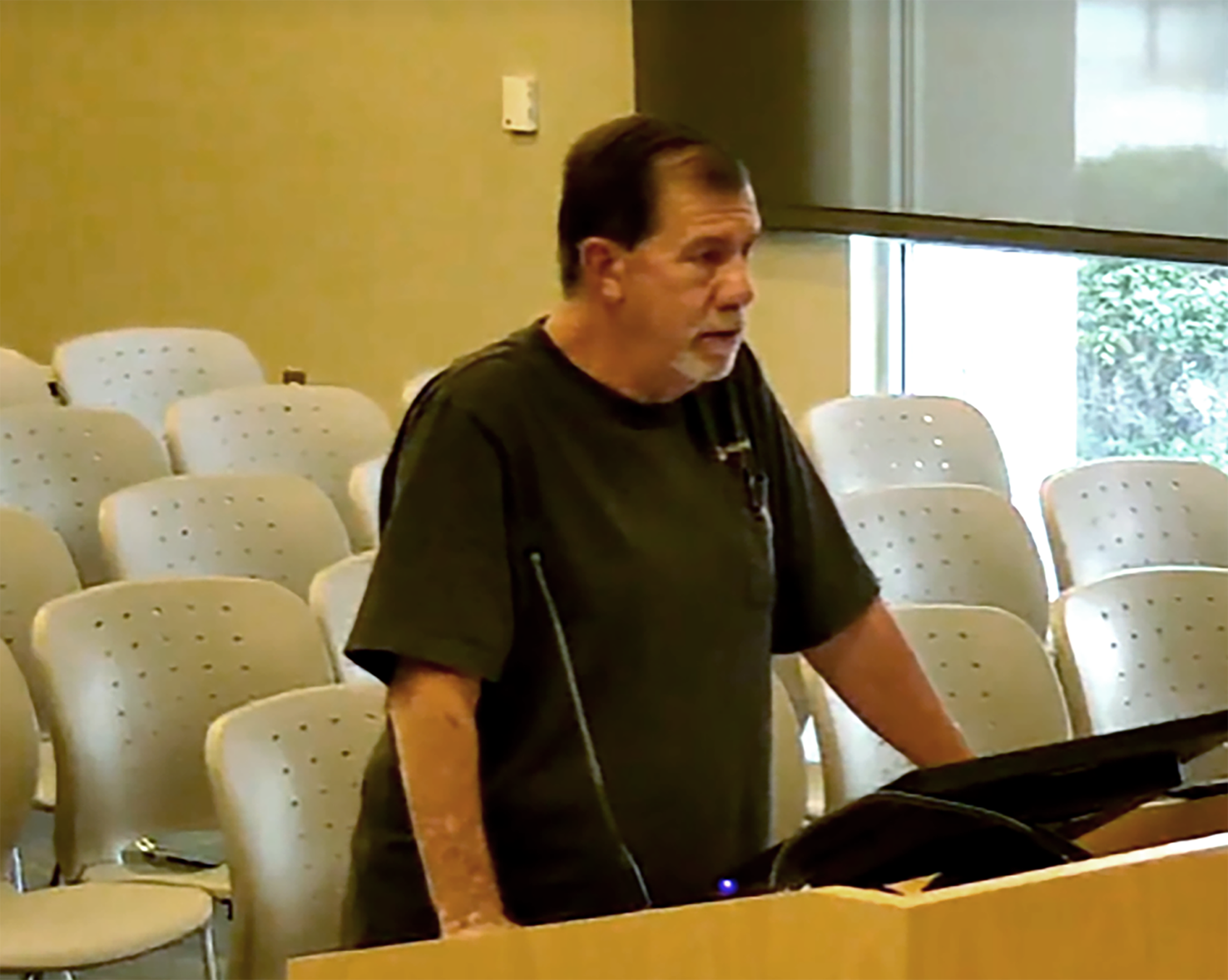 Health board hears about sad, smelly case