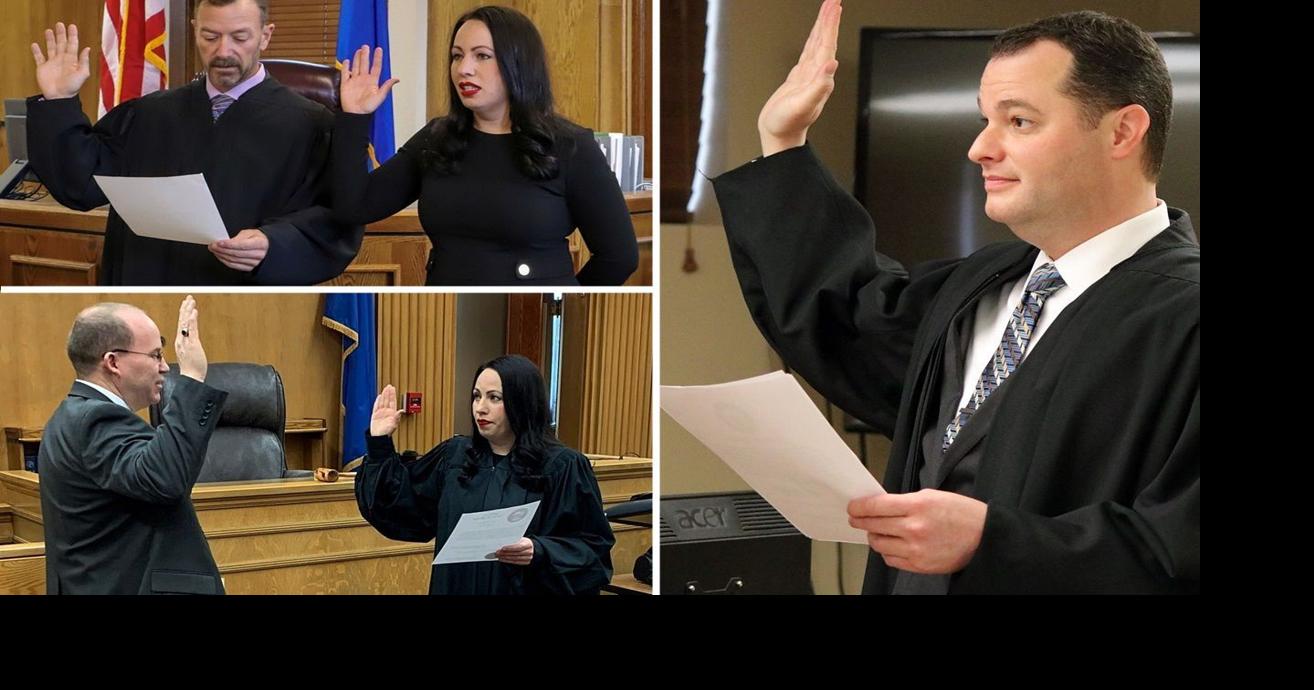 Justice of the Peace, District Judges sworn in