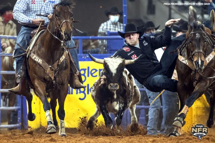 Wnfr Round 3 Egusquiza Graves Make It Two In A Row Wnfr Round 3 Egusquiza Graves Make It Two In A Row