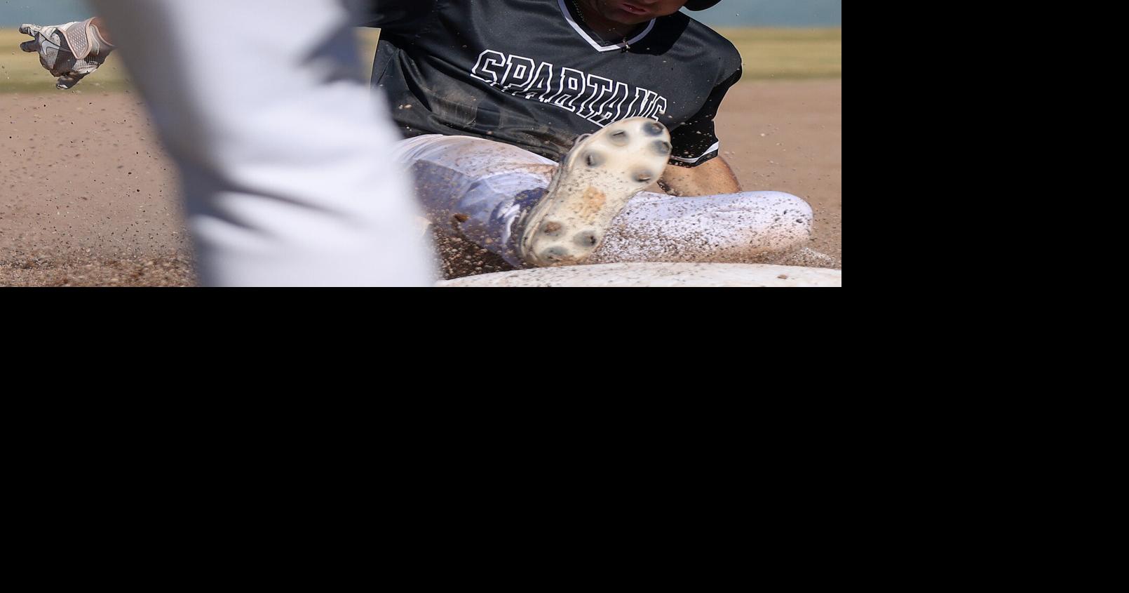 Spartans sweep Vikings