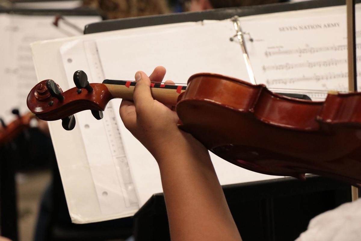 Pizza Barn Supports Ehs Music Students On Dec 1 Local Elkodaily Com