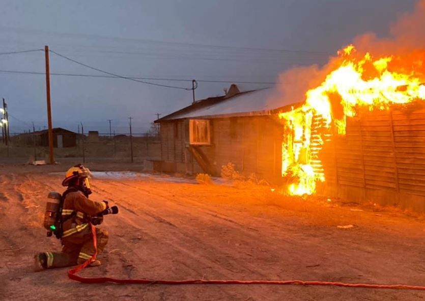 Firefighters continue to battle Colorado Springs blaze > Air Force >  Article Display