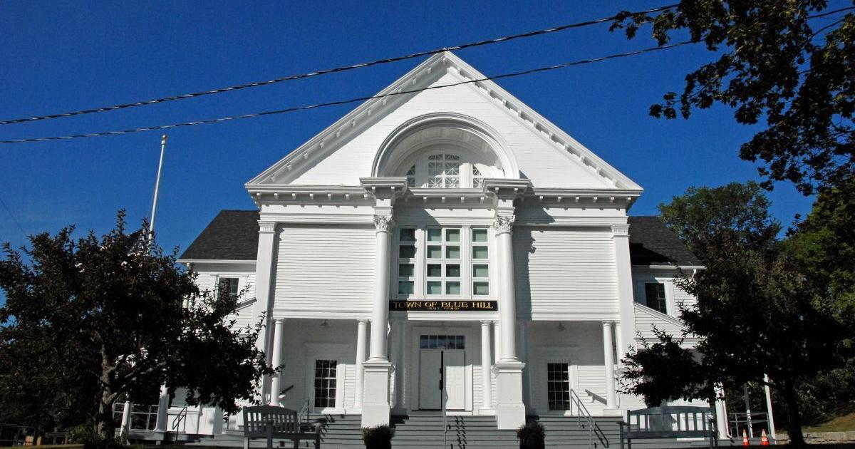 Blue Hill voters to consider adult-use marijuana stores again