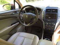 On the Road Review: Lincoln MKC Black Label | On the Road ...