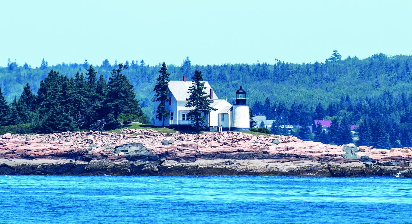 See the light(houses): Dozens of historic beacons dot the Maine coastline |  Out \u0026 About | ellsworthamerican.com, image size:1364x743