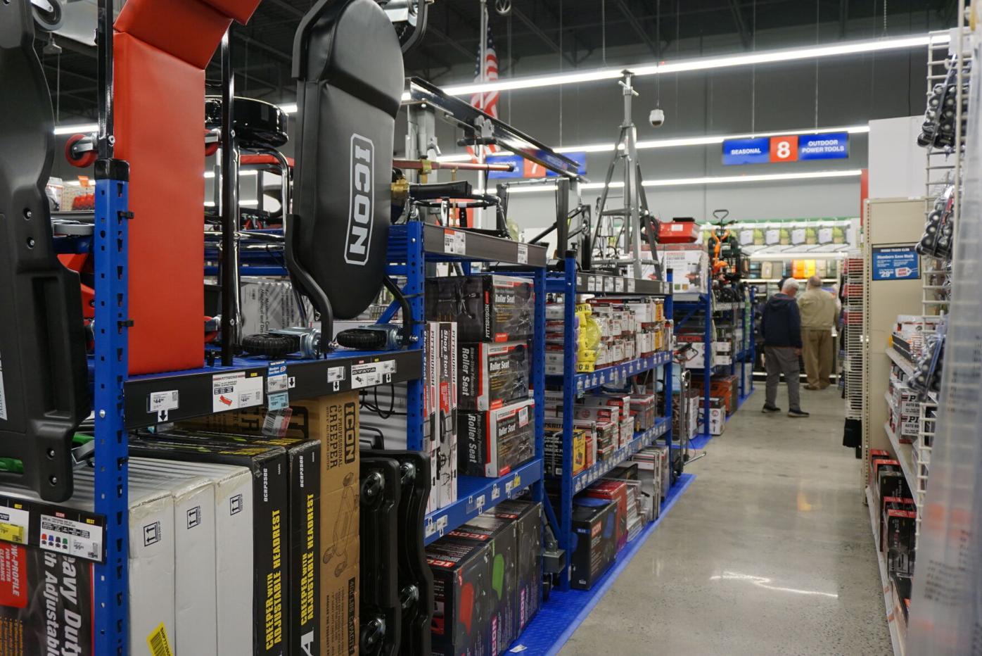 Harbor Freight officially announces new store location in Watertown Mall, Local News