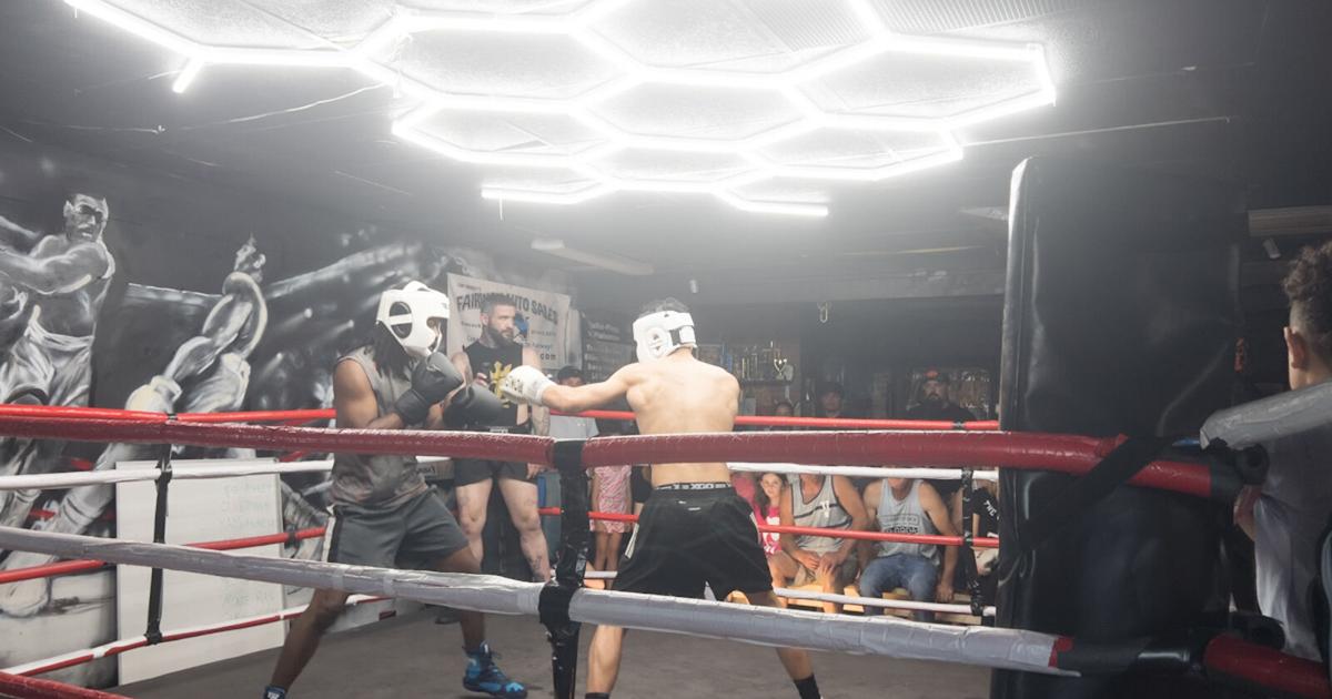 Boxers face off in Spar Wars