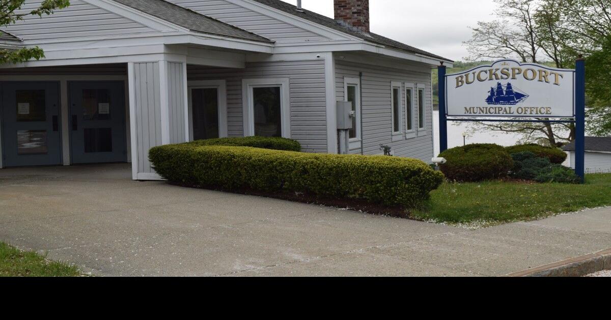 Bucksport Council candidates discuss issues News