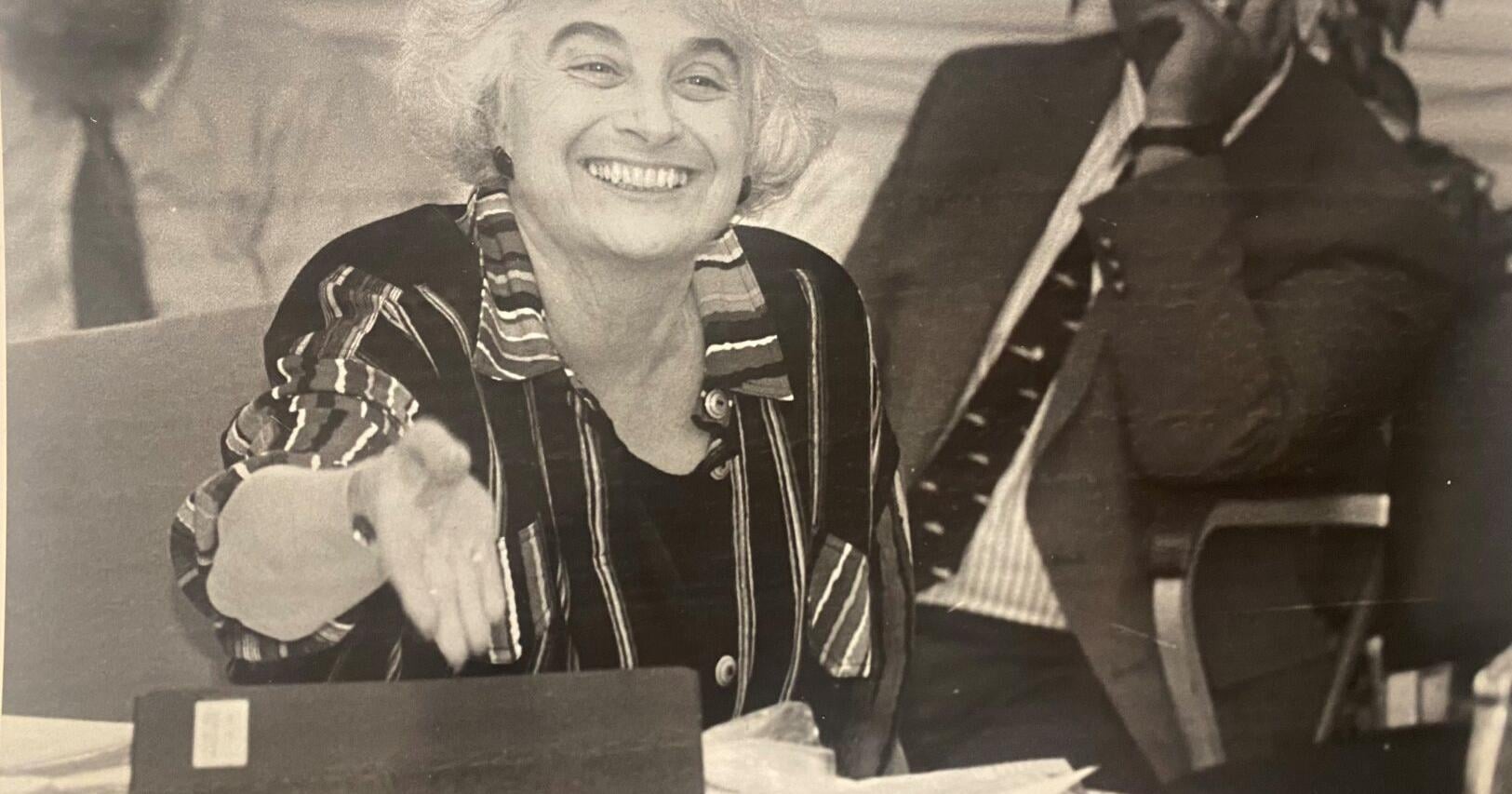 Foster delivers 'Reason, Reality, Humor,' and a wealth of memories in new book - Vimarsana News