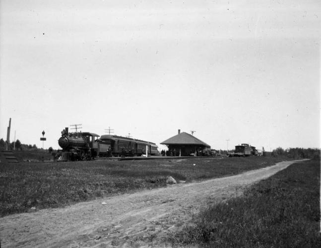 Downeast Scenic Railroad to board passengers in Hancock News