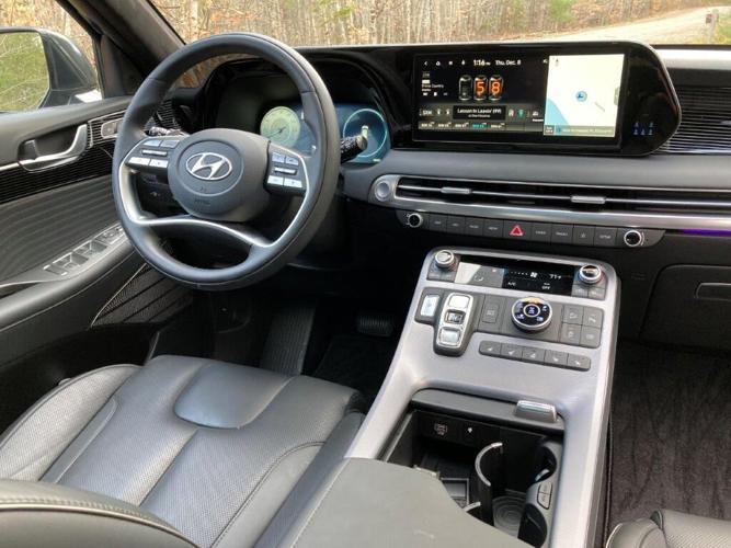 On the Road Review Hyundai Palisade Calligraphy On the Road Review