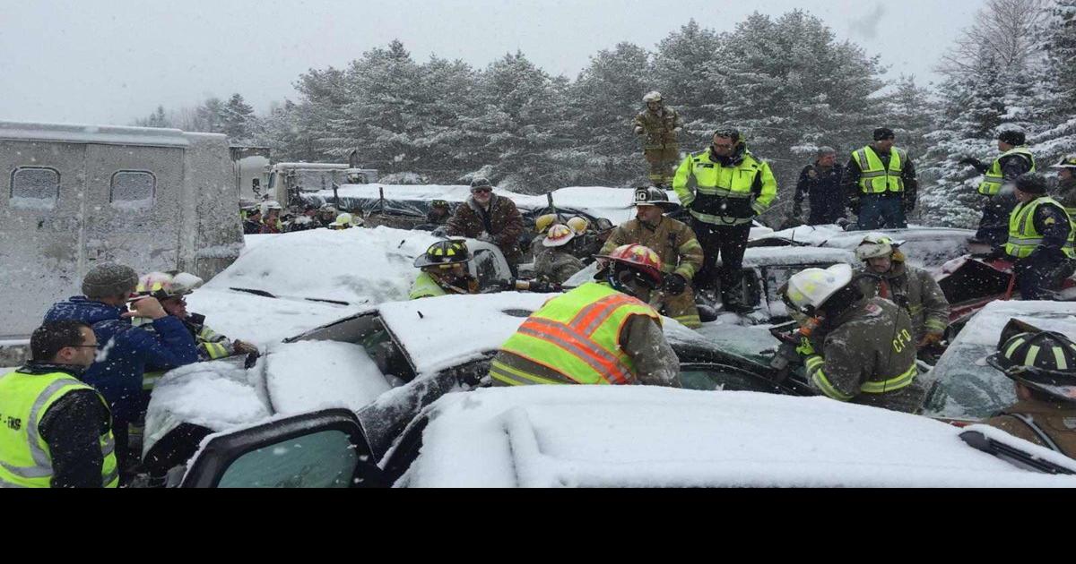 Multivehicle accident closes 95 Cops & Courts