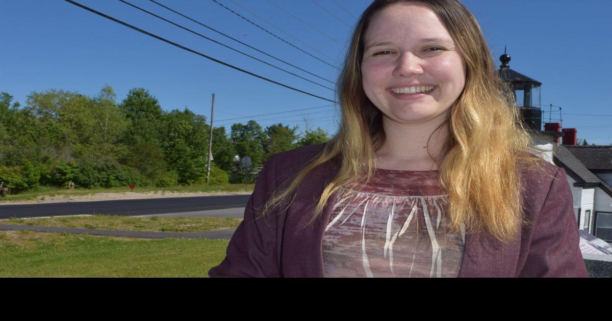 Gouldsboro town manager decides to stay put after initially resigning