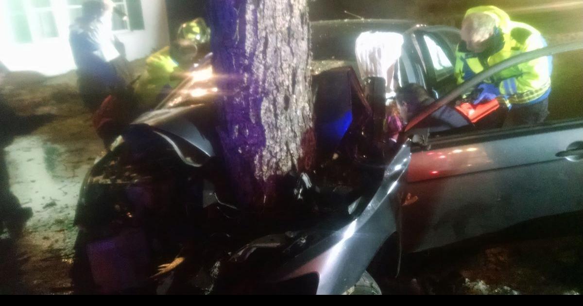 Women injured in singlecar accident outside Bucksport town line Cops