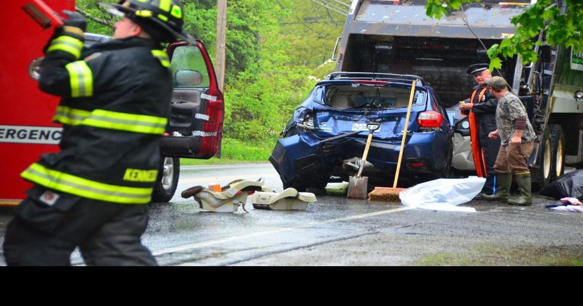 Two hurt in threevehicle crash on Surry Road Cops & Courts