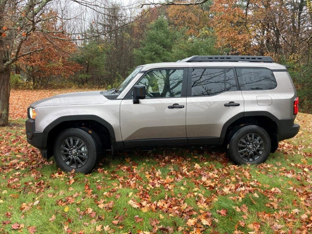 On the Road Review: Toyota Land Cruiser 1958 hybrid | On the Road