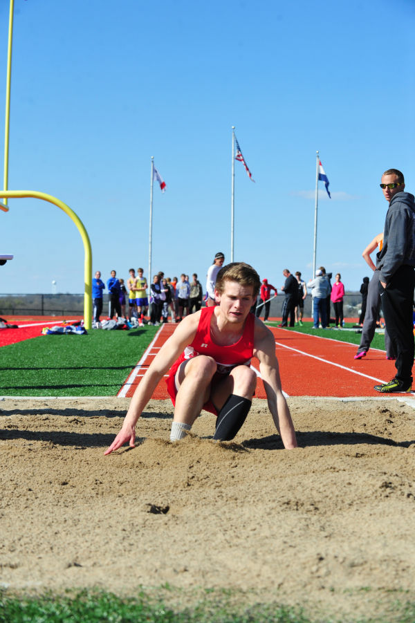 047UniRelaysB14.jpg