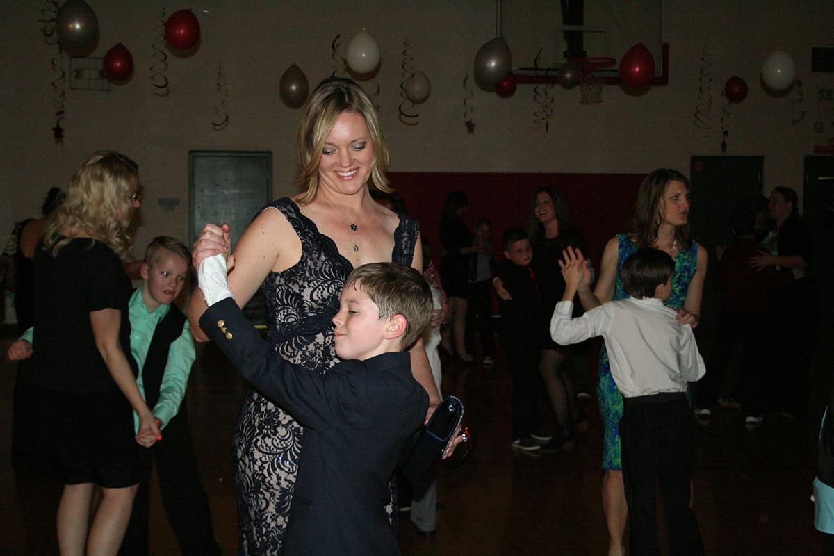 009002 SCN mom prom.gif.jpg