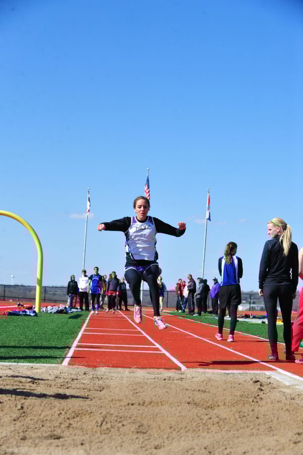 051UniRelaysB14.jpg