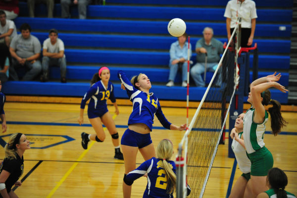 026HerTnyThuVB13.jpg