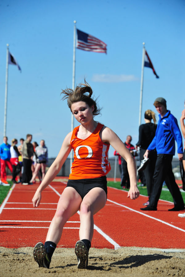 027UniRelaysB14.jpg