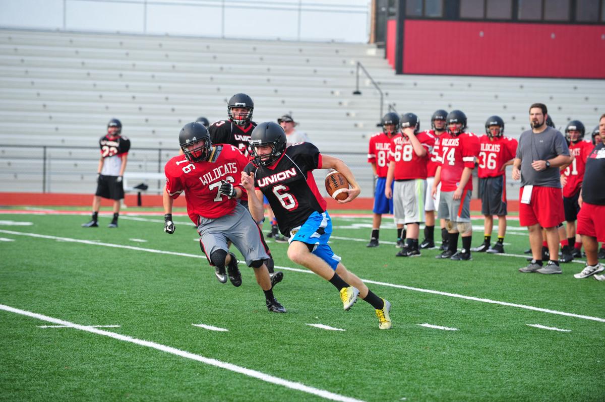 004UniFBPr14.jpg
