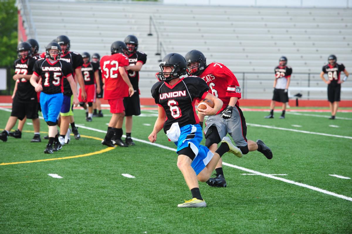 010UniFBPr14.jpg