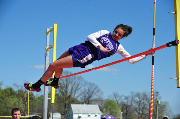 032UniRelaysA14.jpg