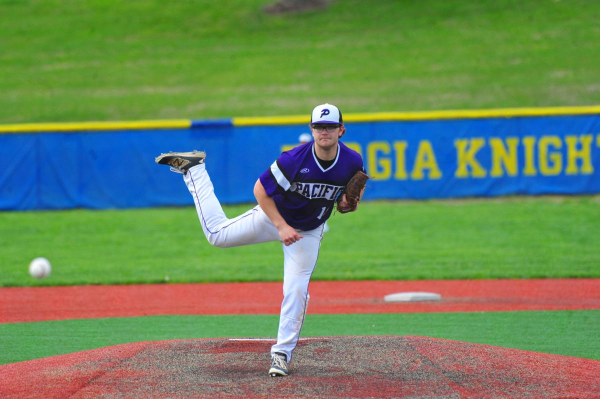 090BorPacBsb17.jpg