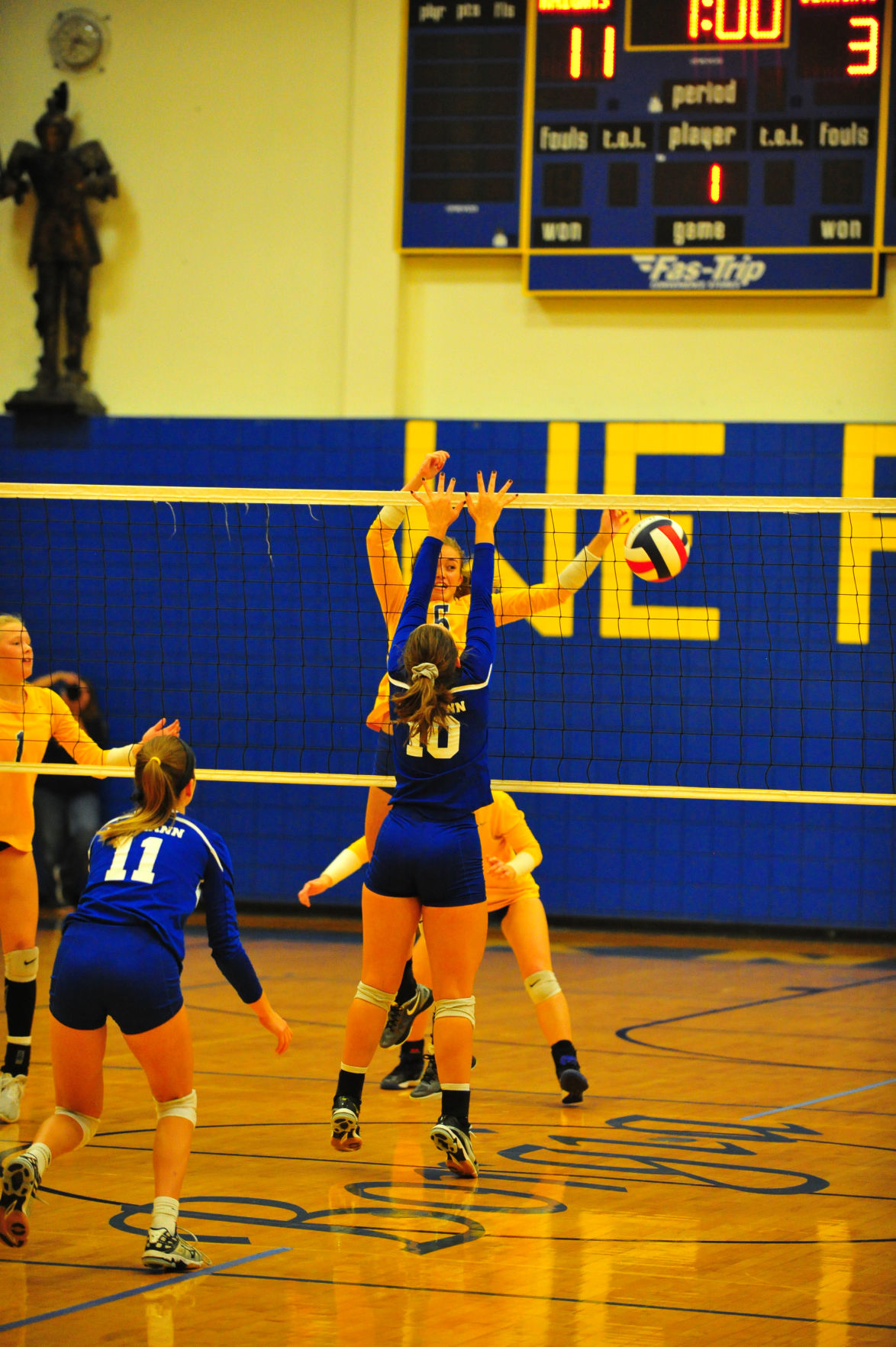 008HerBorVB17.jpg