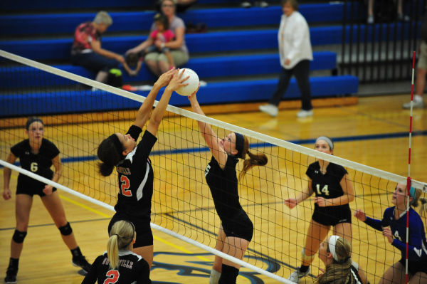 017HerTnyThuVB13.jpg