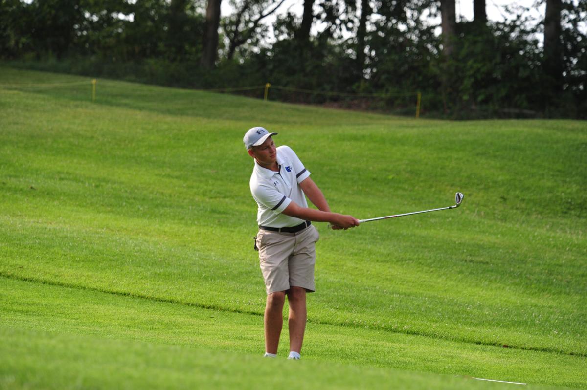 028ChamberJrGolfA14.jpg