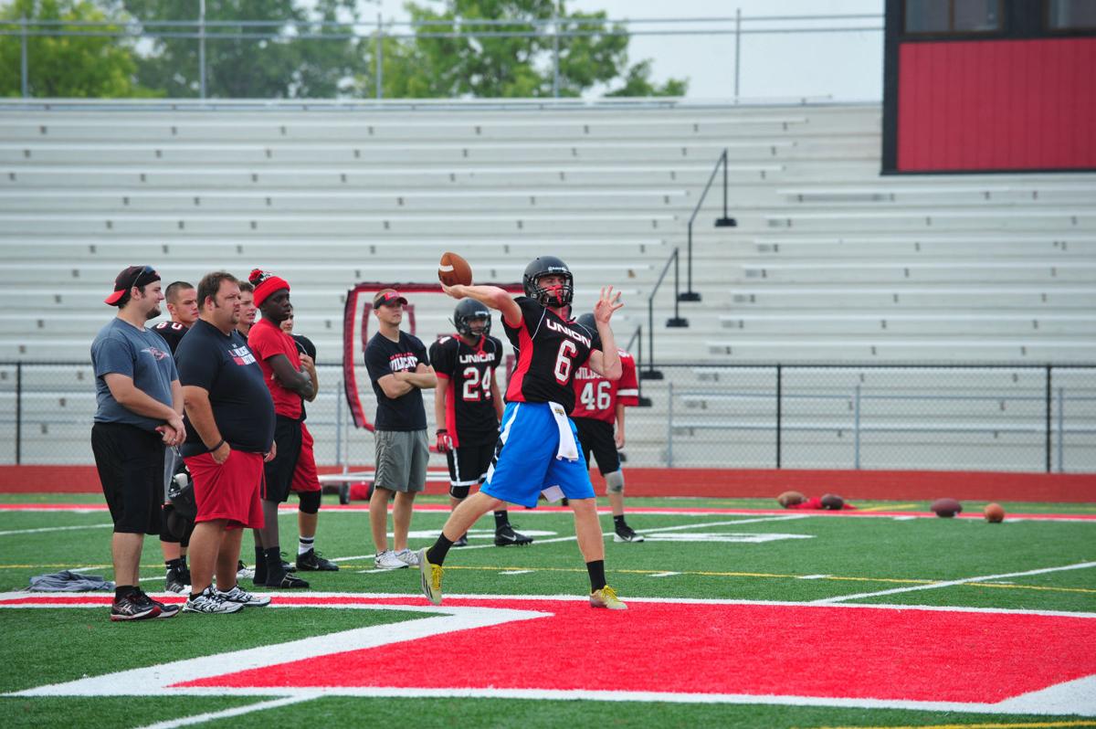 020UniFBPr14.jpg