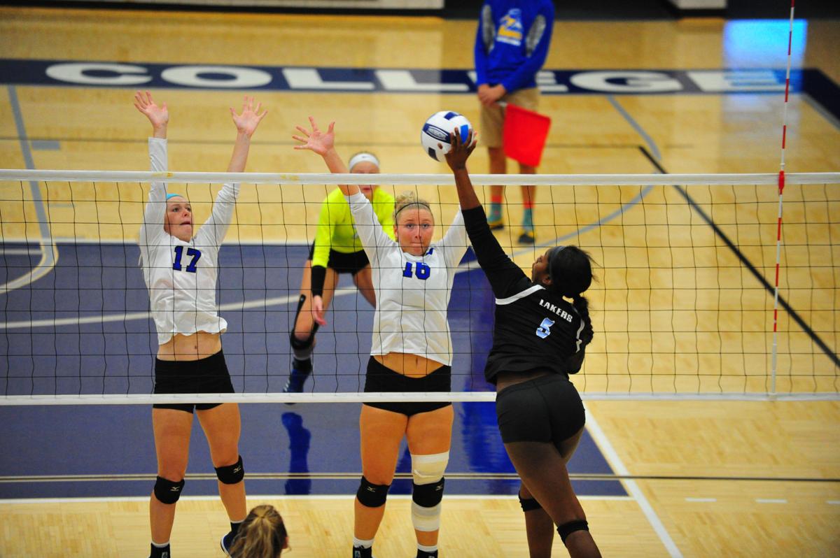 024ECCLVVB17.jpg