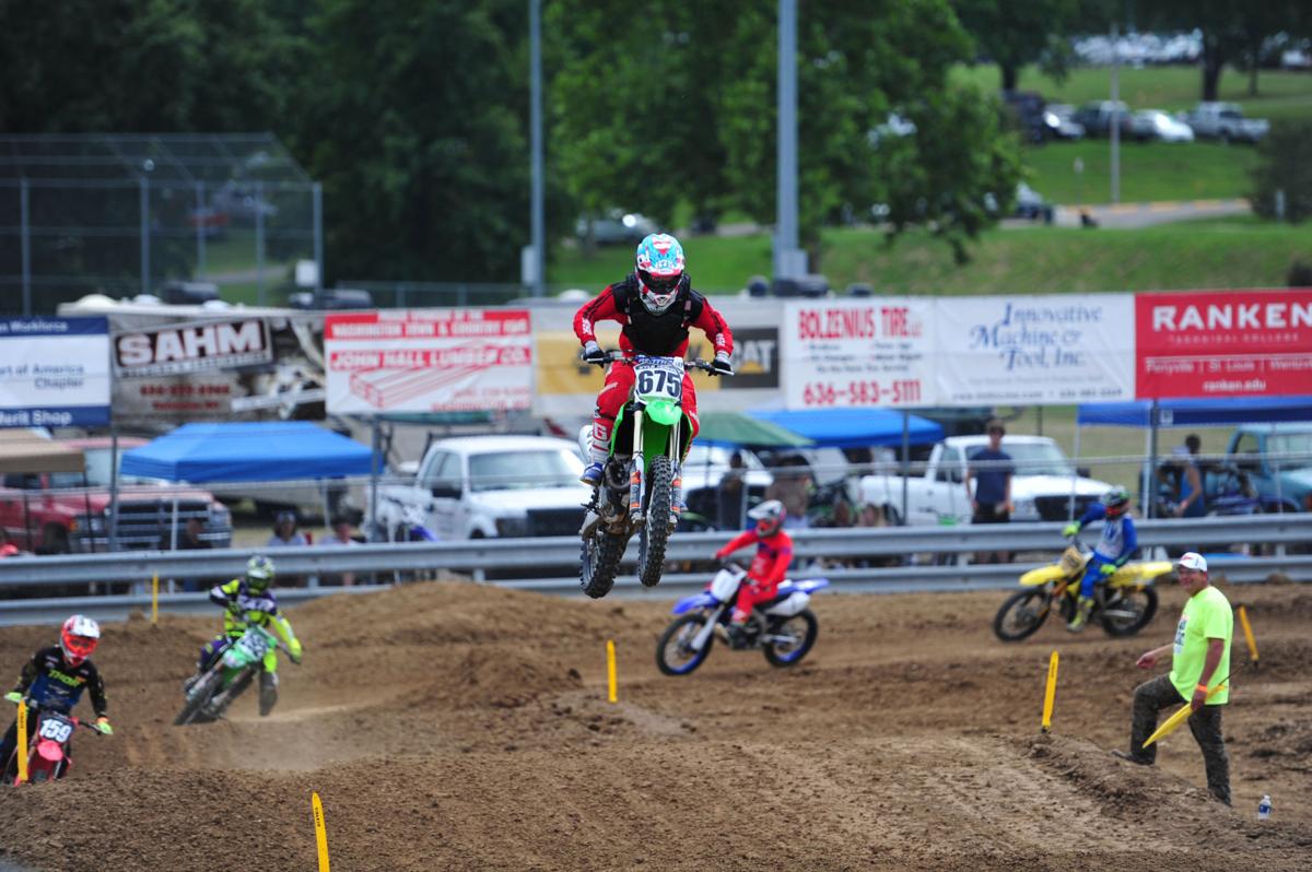 228T&CSunMotocross19.jpg