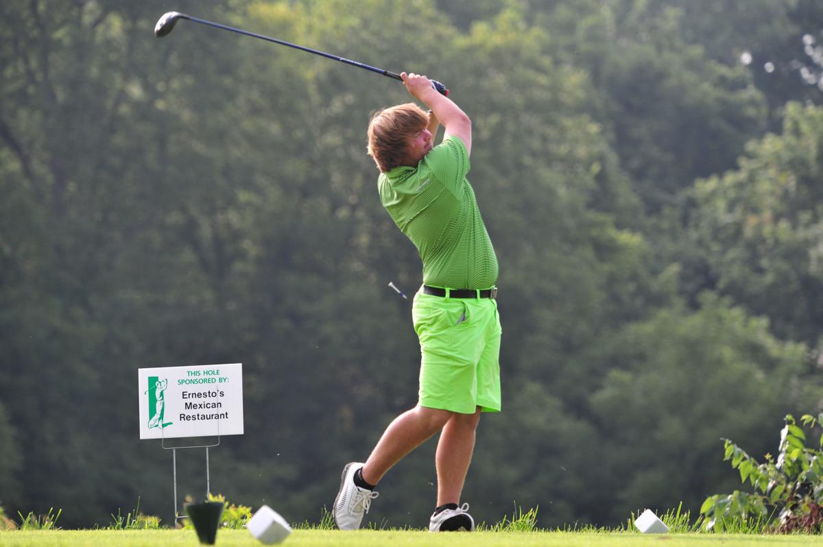040ChamberJrGolfA14.jpg