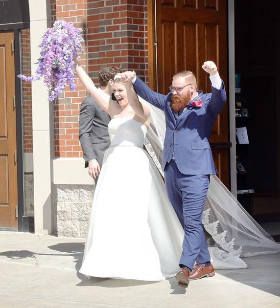 Not A Sob Wedding Story Couple Sees The Positive Side Of