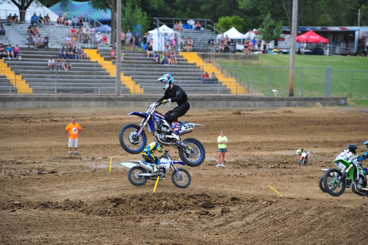 239T&CSunMotocross19.jpg
